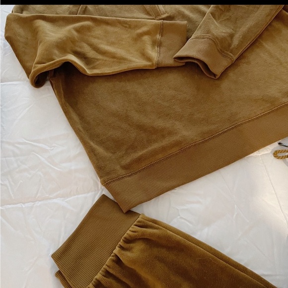 Madewell Velour Sweatpants ( Set) - Picture 6 of 8